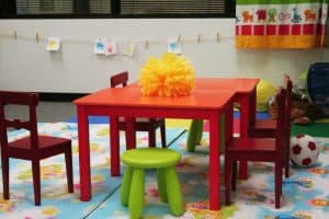 kids table and chairs
